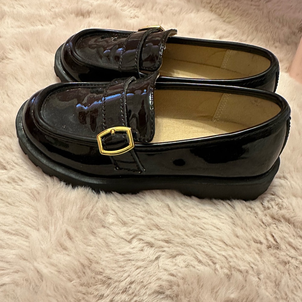 Banana republic penny loafers